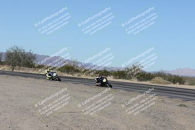media/Dec-07-2025-CVMA (Sun) [[3e7d2de5dc]]/Race 1-Formula Superbike-Supersport Open (Holeshot)/